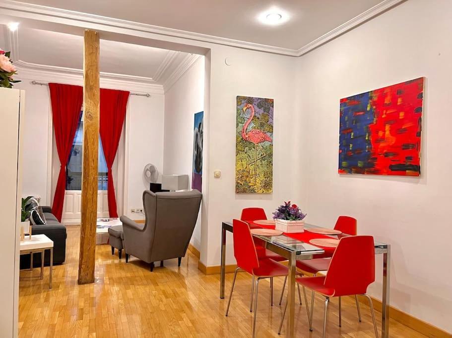 Alojamiento Entero Centro: Piso . Chueca Apartment Madrid Exterior foto